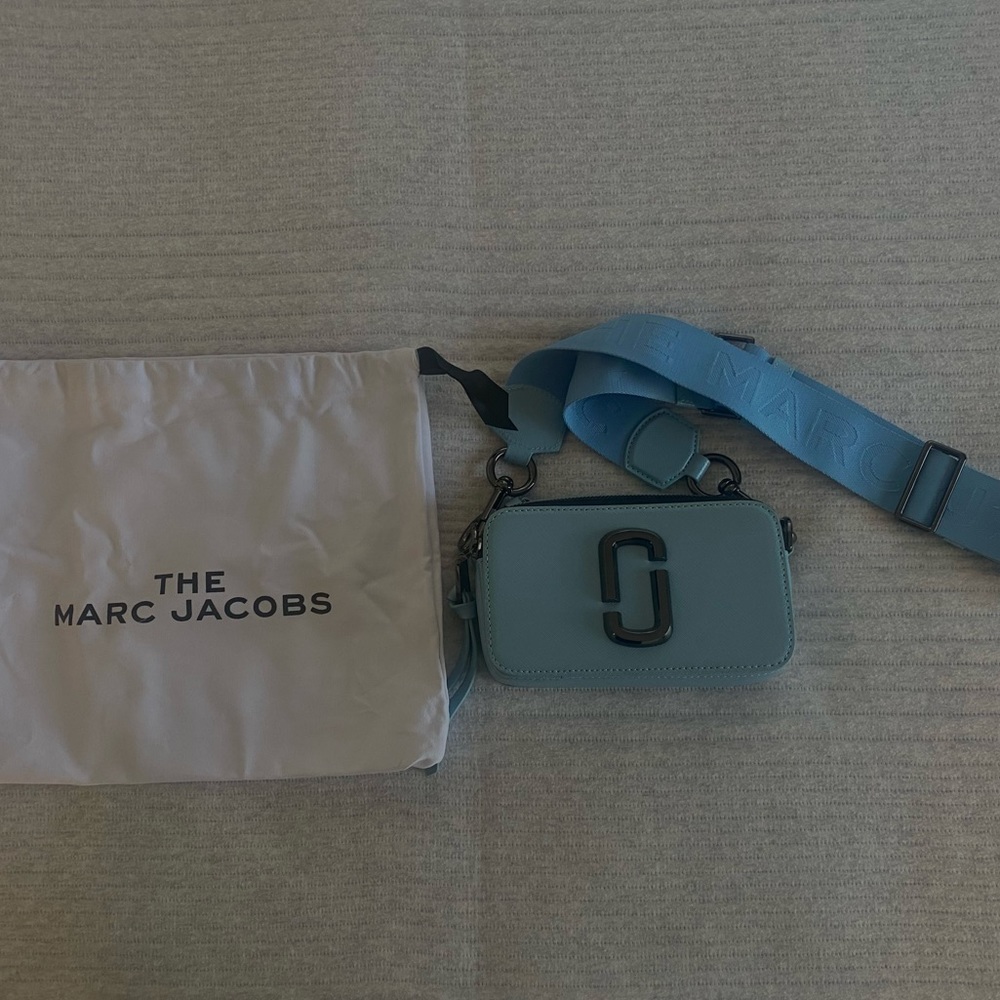 Marc jacobs snapshot